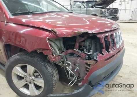 2012 Jeep Compass Sport z USA, uszkodzony, nr VIN 1C4NJDBB1CD630292